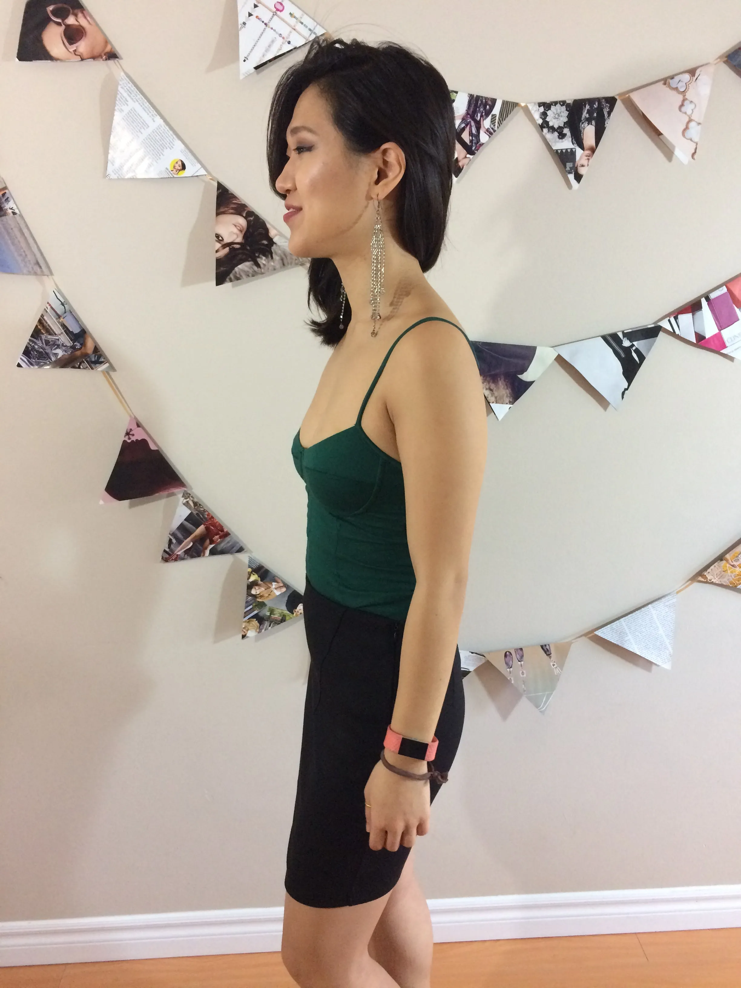Amisu Black High Rise Cutout Mini Skirt - Size 4