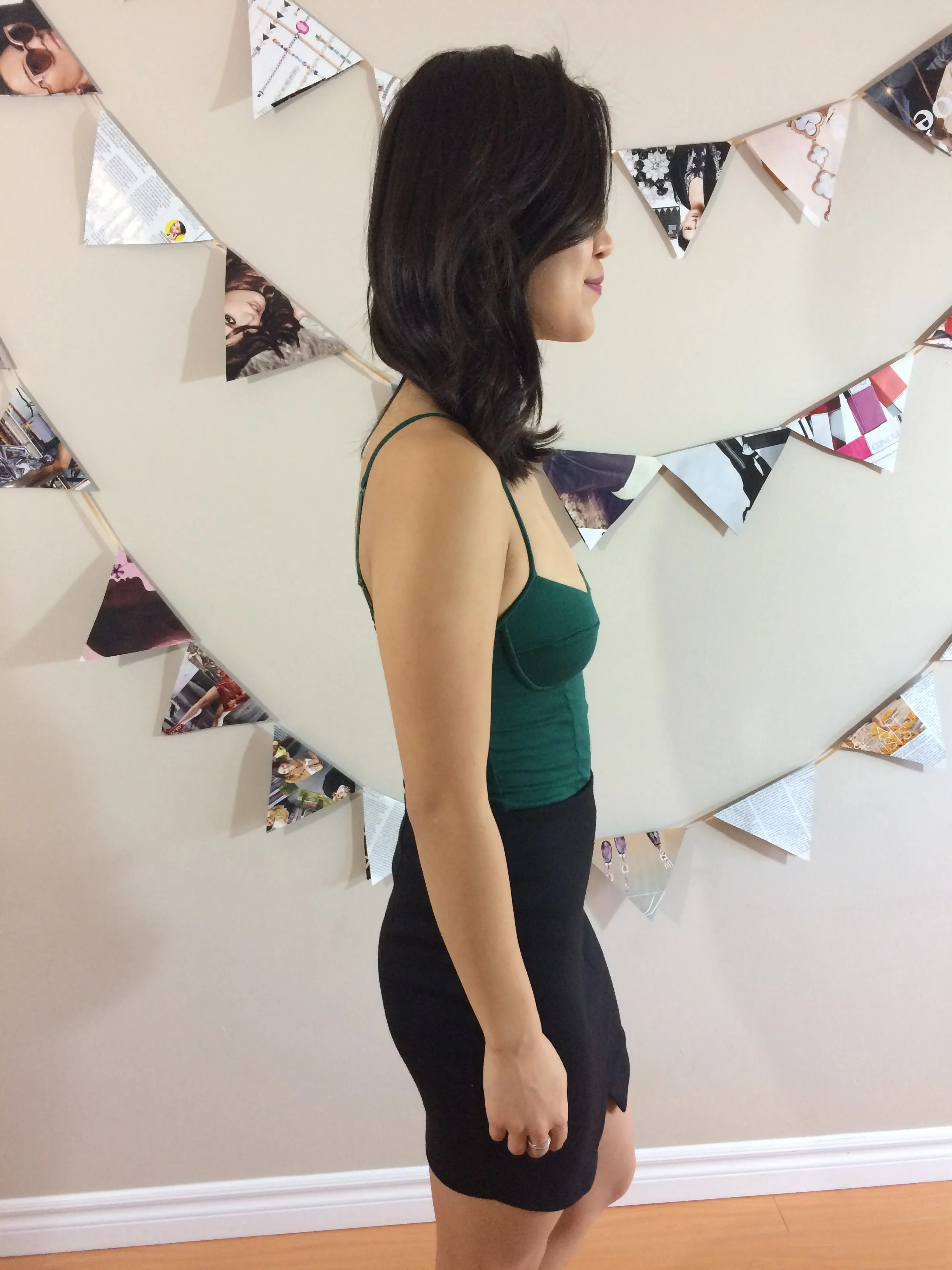 Amisu Black High Rise Cutout Mini Skirt - Size 4